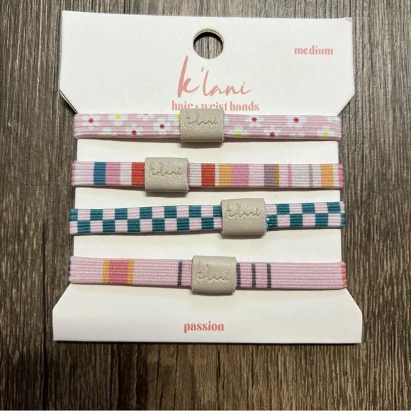 K’Lani Hair Ties Bracelet Plus Wrist Band Bracelet In Passion - Picture 3 of 4